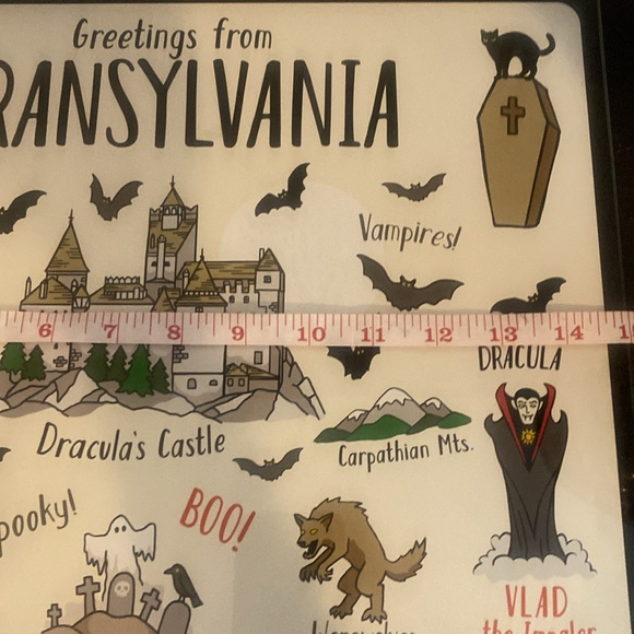 Halloween Themed Cutting Board - Picture 5 of 7